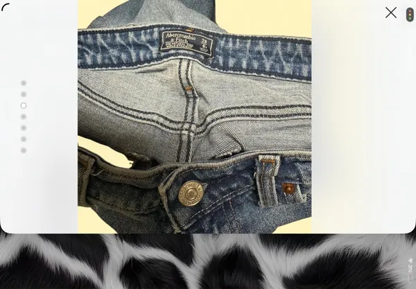 Abercrombie Jeans - Image 3