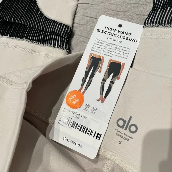 ALO High- Waisted Electric Leggings in Bone / Black SMALL - Image 5