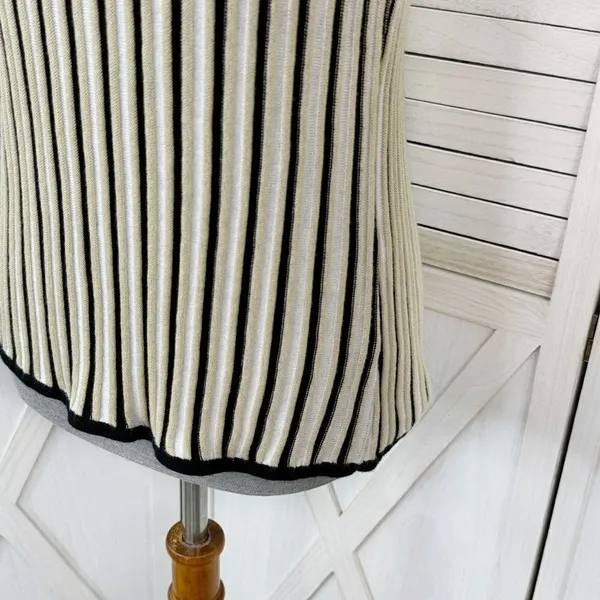 New York & Co Striped Ribbed Knit Sleeveless Sweater Tank Top Tan‎ Black Large - Image 6