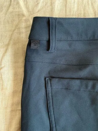 Lululemon Commission Pants 34" L Men’s - Image 4