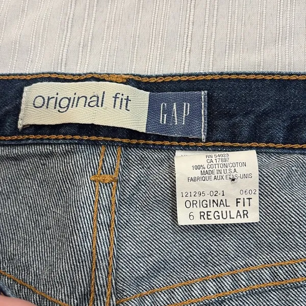 Vintage GAP Original Fit Taper Leg Jeans - Image 3