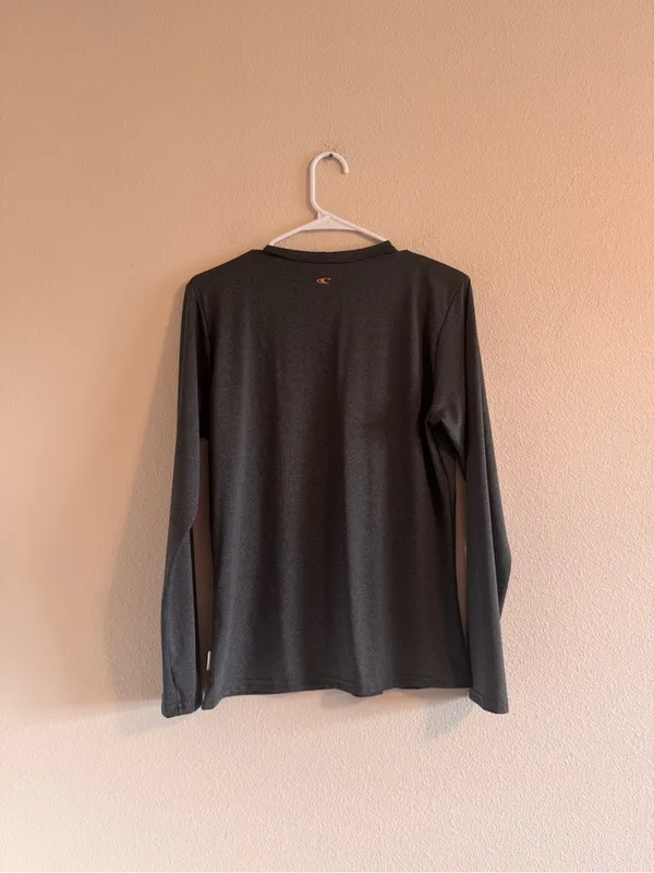 O'Neill Long Sleeve Crew in Charcoal Gray - Image 3
