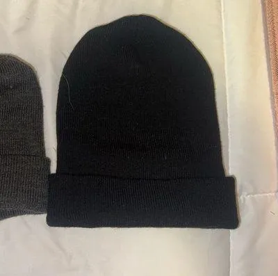 Black carhartt hat - Image 2