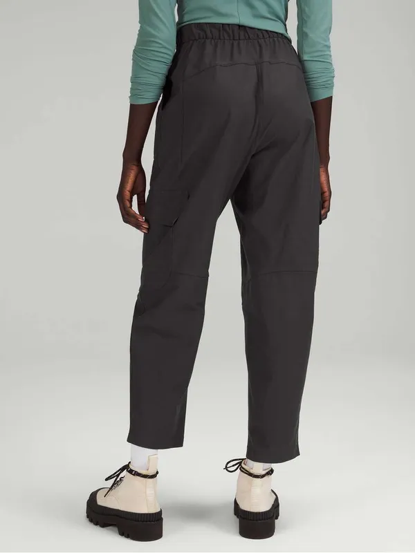 lululemon Light Utilitech Cargo Pocket High-Rise Pants Size 27 Graphite Grey - Image 4