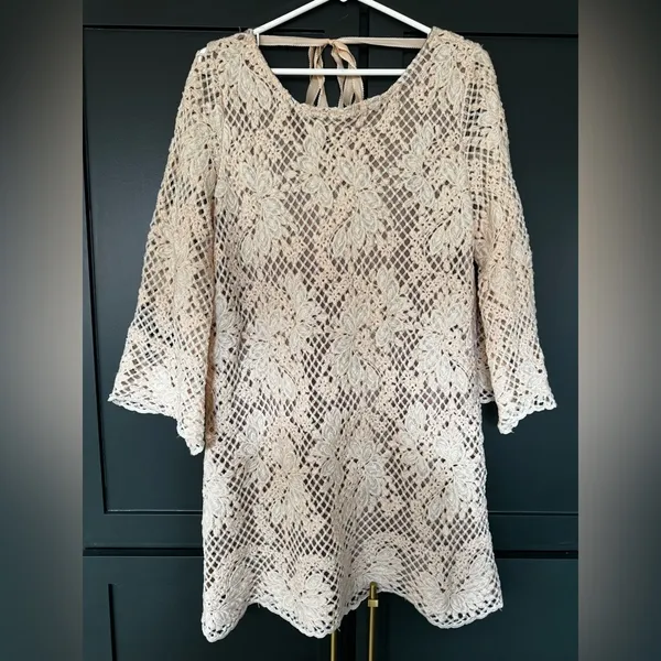 NEW Skies Are Blue NWT Cream Crochet Lined Lace Bell Sleeve Boho Dress ~ Medium - Image 4