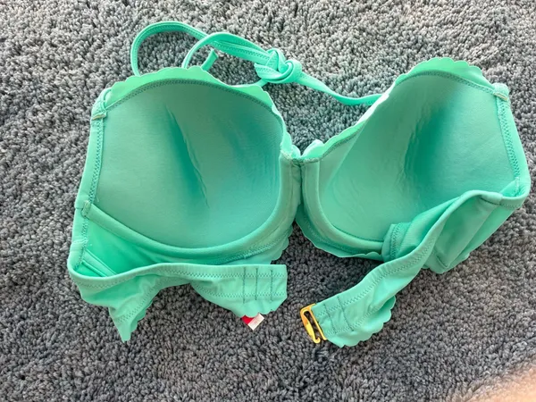 Victoria's Secret Underwire Swim Top - Image 3