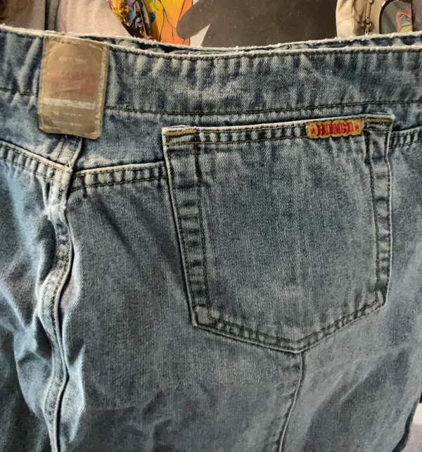 mini skirt - Image 2