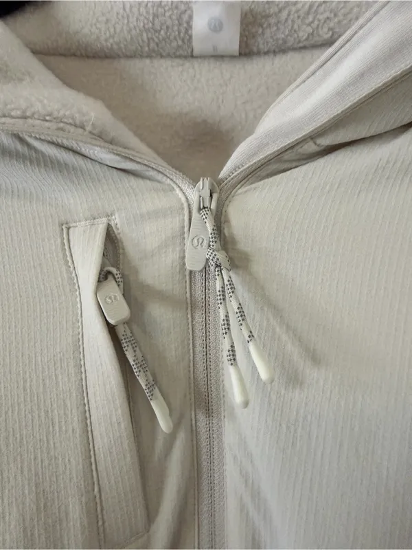 Lululemon Fleece Ripstop Hiking Pullover
Bone Quarter Zip Stretch Fleece - Image 4