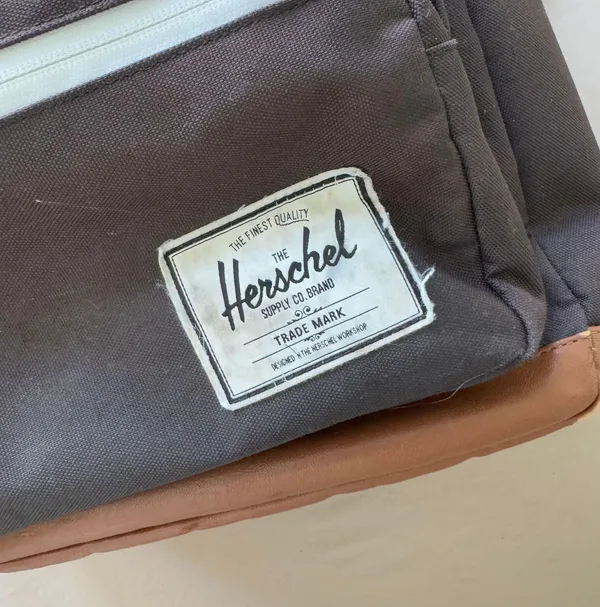 Herschel Pop Quiz Backpack - 25L - Image 6