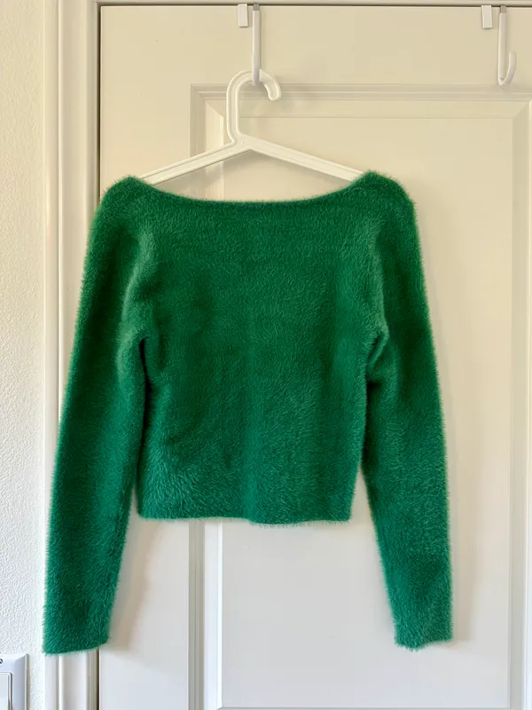 Aritzia Green Top - Image 2