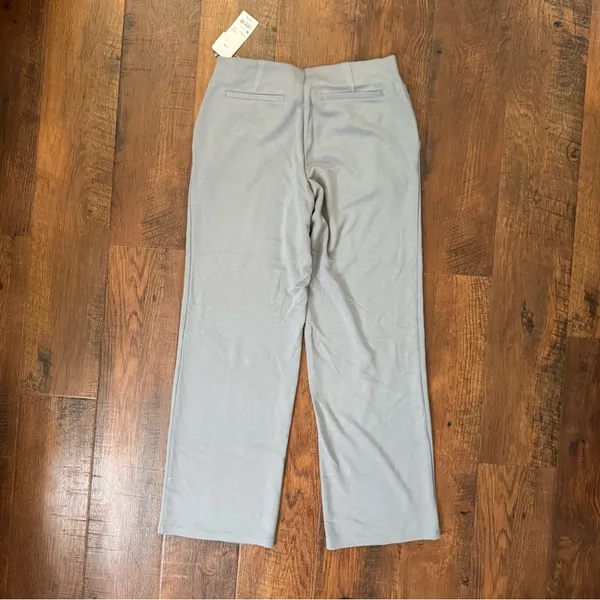 UNIQLO grey elastic waist ponte pants, size M, NWT - Image 4