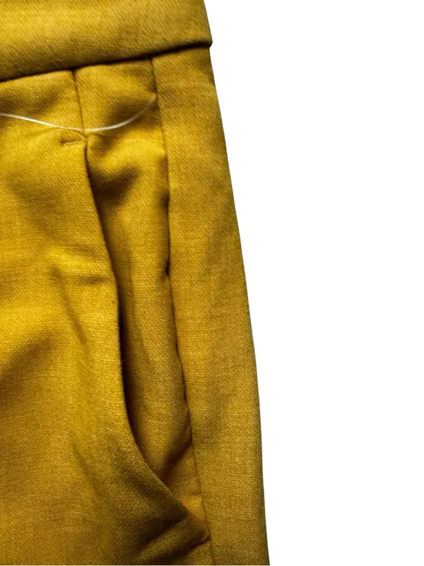 Old Navy Women’s Mustard Chinos Sz 8R - Image 7