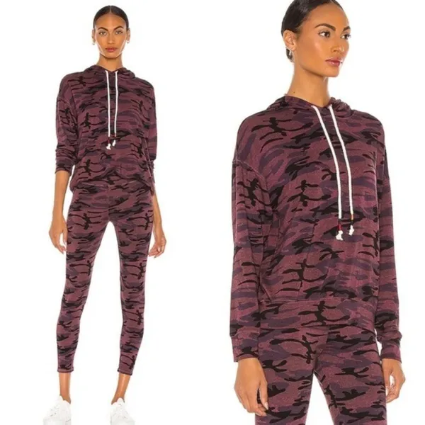 NWT Sundry Camo Boyfriend Hoodie in Plum 0‎ XS - Image 3