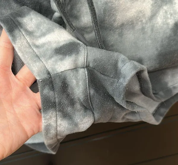Adidas sweatshorts - Image 3