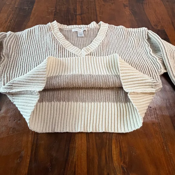 Altar'd State Women Small V-Neck Ribbed Cropped Sweater Tan Cream S0376K935JI - Image 6