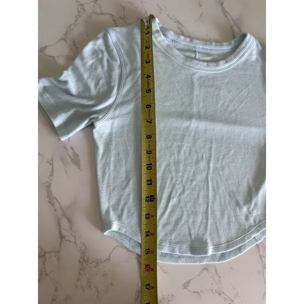 Lululemon Hold Tight Cropped Short Sleeve Ribbed TShirt ~4 Light Blue Curved Hem - Image 7
