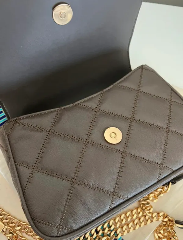 Tory Burch Top Handle Willa Crossbody Bag and Matching Wallet Set - Image 4