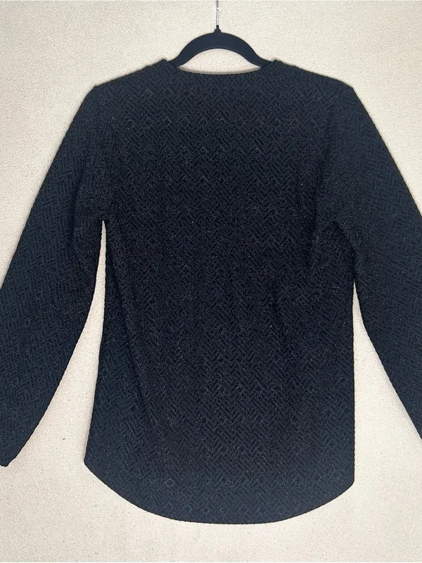 Anne Klein Black Textured Long-Sleeve Blouse Size Small. Beautiful fabric. - Image 6