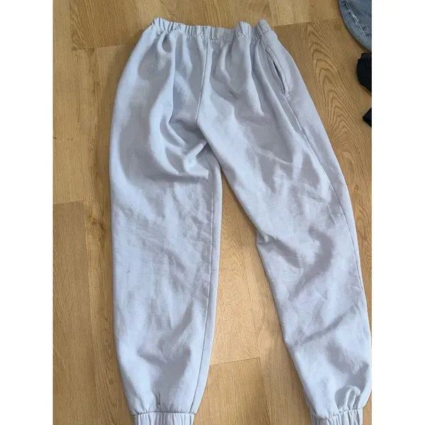 Brandy Melville John galt baby blue sweatpants - Image 4
