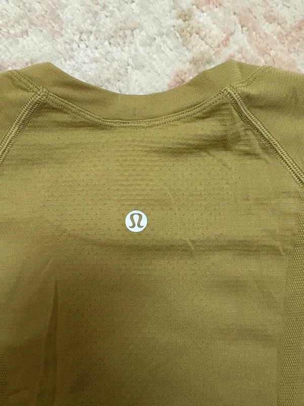 Lululemon Swiftly Short Sleeve - Image 3