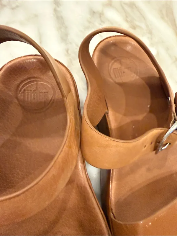 FitFlop Brown Leather Buckle Platform Sandals - Image 3