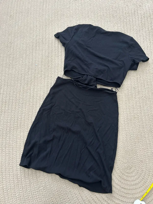 Abercrombie black small cutout dress - Image 7