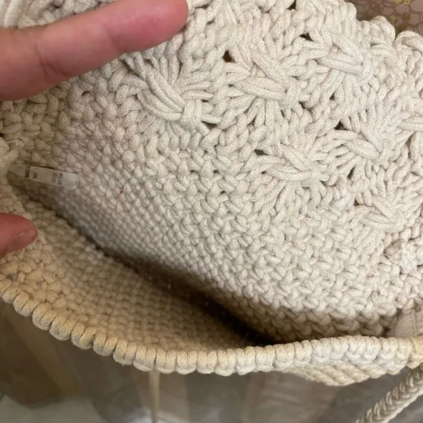 World Market Ivory Macramé Tassel Fringe Boho Crossbody Purse‎ - Image 4