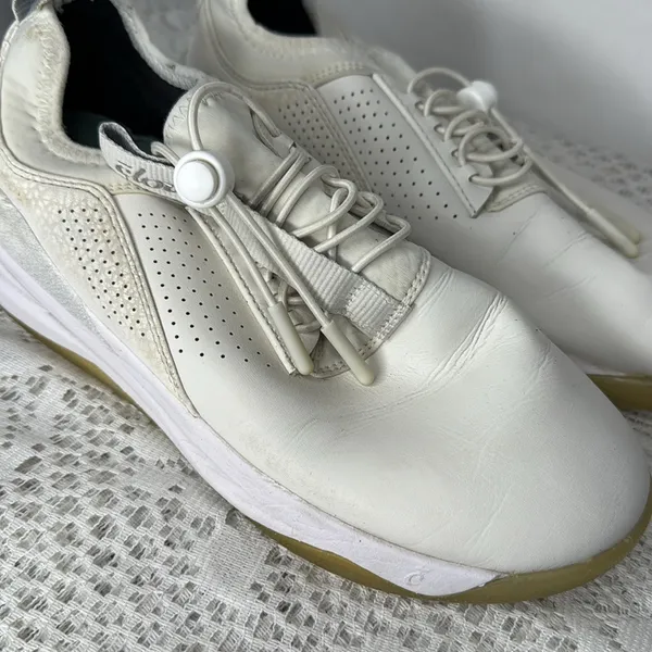 Clove comfort nursing healthcare work career white shoes sz 7 - Image 2