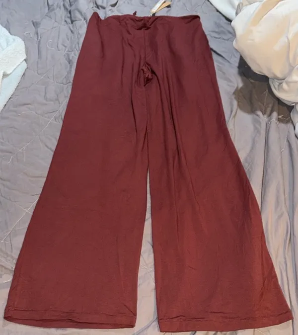 Skims Sleep Pants 'Oxblood' Limited Edition - Image 2