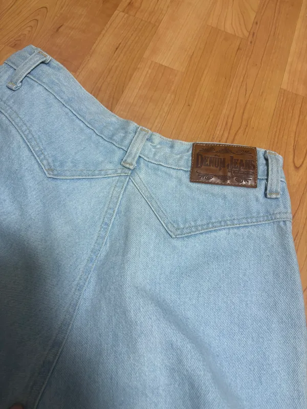 Vintage Denim Jeans Size 27 - Image 3