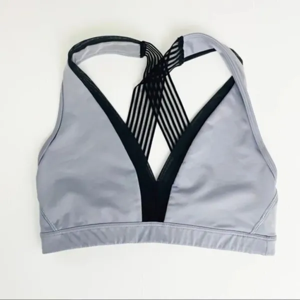 VICTORIA'S‎ SECRET Gray V-Neck Sports Bra XS - Image 2