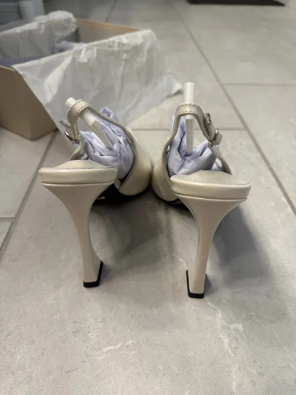 Tony Bianca Sassy Dove Crinkle Slingback Heels - Image 4