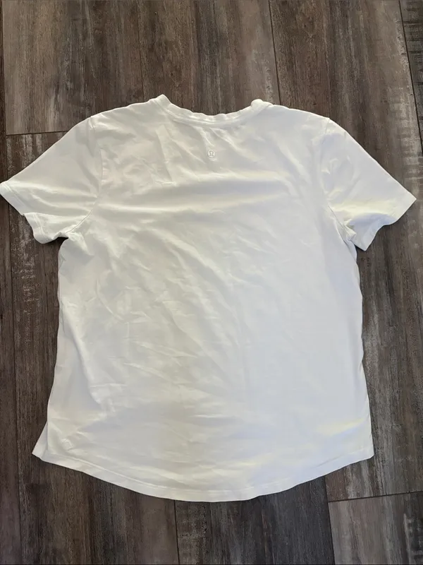 Lululemon Love white crewneck tee - Image 4