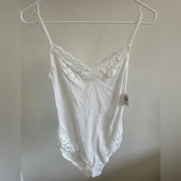 Free People Intimately Side of Sass Lace Bodysuit White (NWT) (XSmall) - Image 2