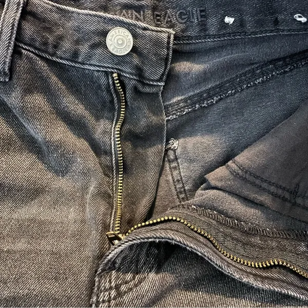 American Eagle Womens Shorts Washed Black 90s Boyfriend Distressed Size 6 - Image 9
