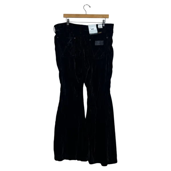 NWT Wrangler Retro Velvet Solid Flare Pants Black Boho High Rise Size 34x32 - Image 4