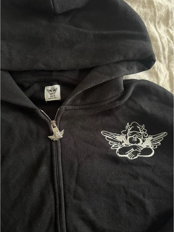 Boys Lie Hoodie Cropped - Image 3