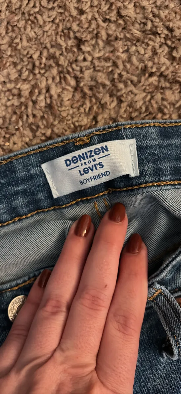 Levi’s Jeans Women’s - Image 2