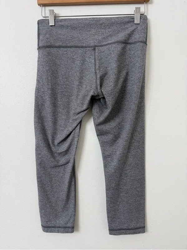{8} Lululemon Gray Active Capri Crop Leggings - Image 3