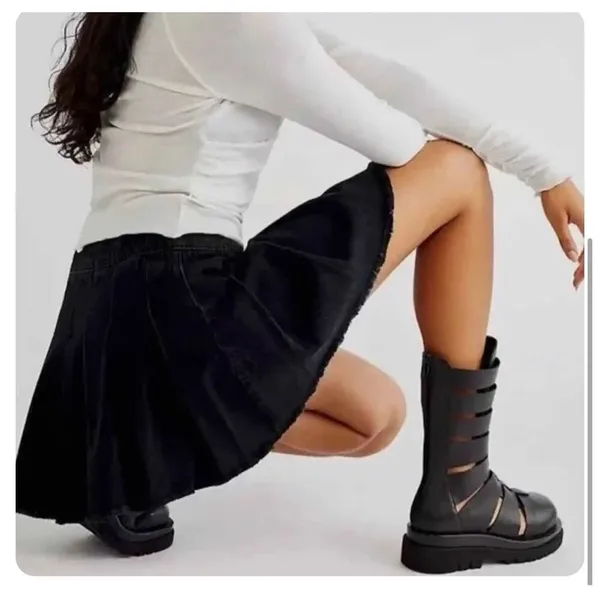 Free People black private school pleated skirt - Image 3