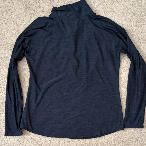 New Balance Women's Navy Blue Long Sleeve Half Zip Size Large Like New - Image 6