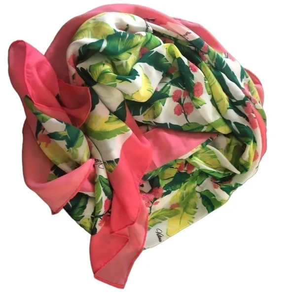 VS Victoria’s Secret Supermodel Essential Floral Square Scarf Pink Green 45X45 - Image 2