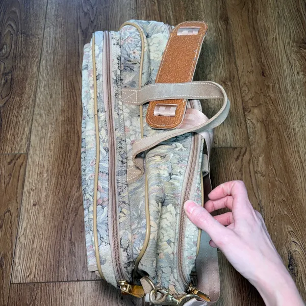 French Luggage Co Vintage Floral Tapestry Carry On Bag Travel Tote Made in USA - Image 8