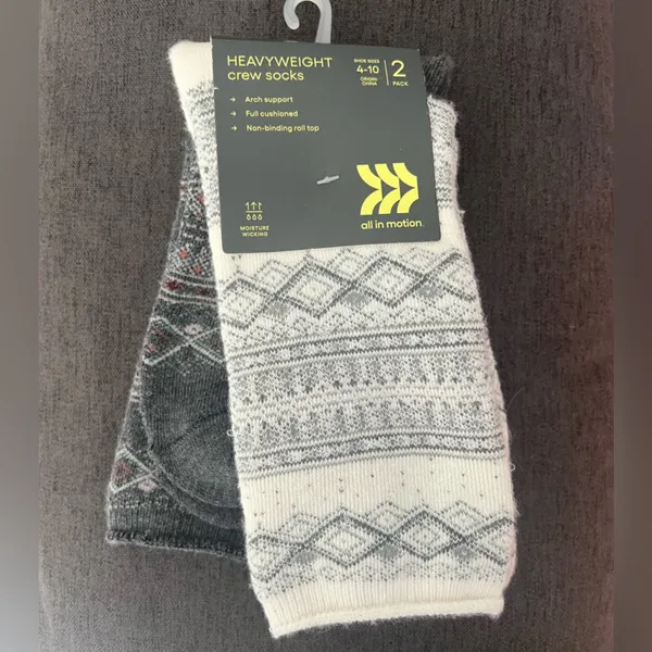 Socks All in Motion Heavyweight Fair Isles Crew + Northeast outfitter cozy cabin - Image 2