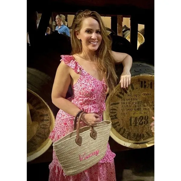 POOLSIDE Woven Straw Open Tote Pink “VACAY” Text Leather Handle Tote Purse - Image 3