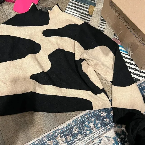 Cider large‎ sweater - Image 2