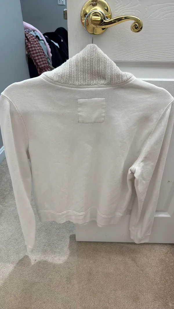 Hollister Y2K Button-Up Sweater  - Image 5