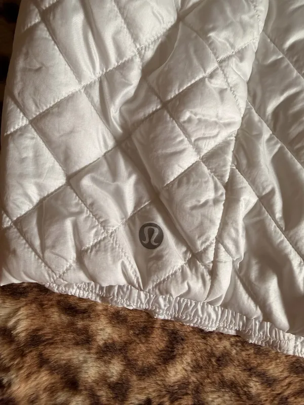 Lululemon Vest Puff - Image 4
