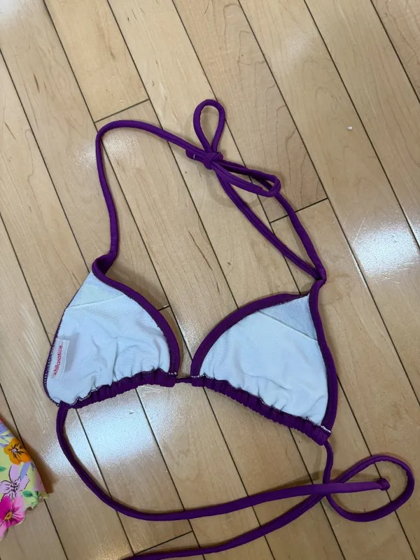 Wild Fable Bright Floral Bikini Top and Matching Sarong Size Small + Bonus Top - Image 5