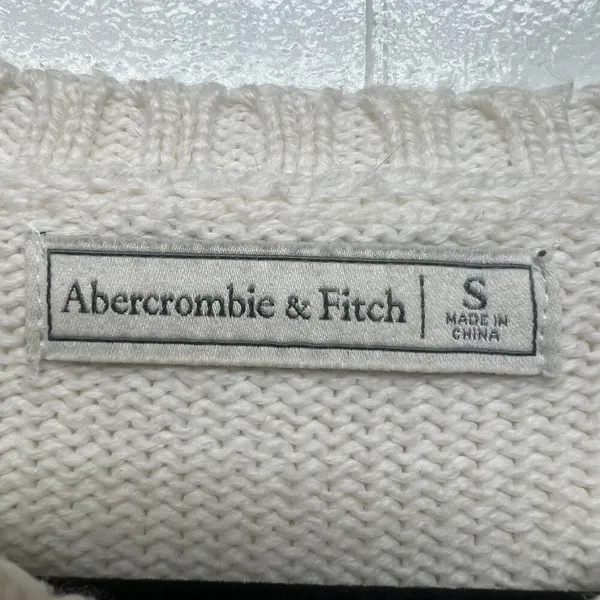 Abercrombie & Fitch Cable Knit Crew Neck Women's Fisherman Sweater Size Small - Image 3
